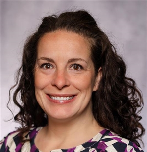 Jennifer Lewis, DNP, APRN-CNP, CUNP