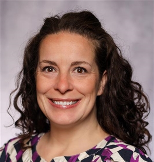 Jennifer Lewis, DNP, APRN-CNP, CUNP